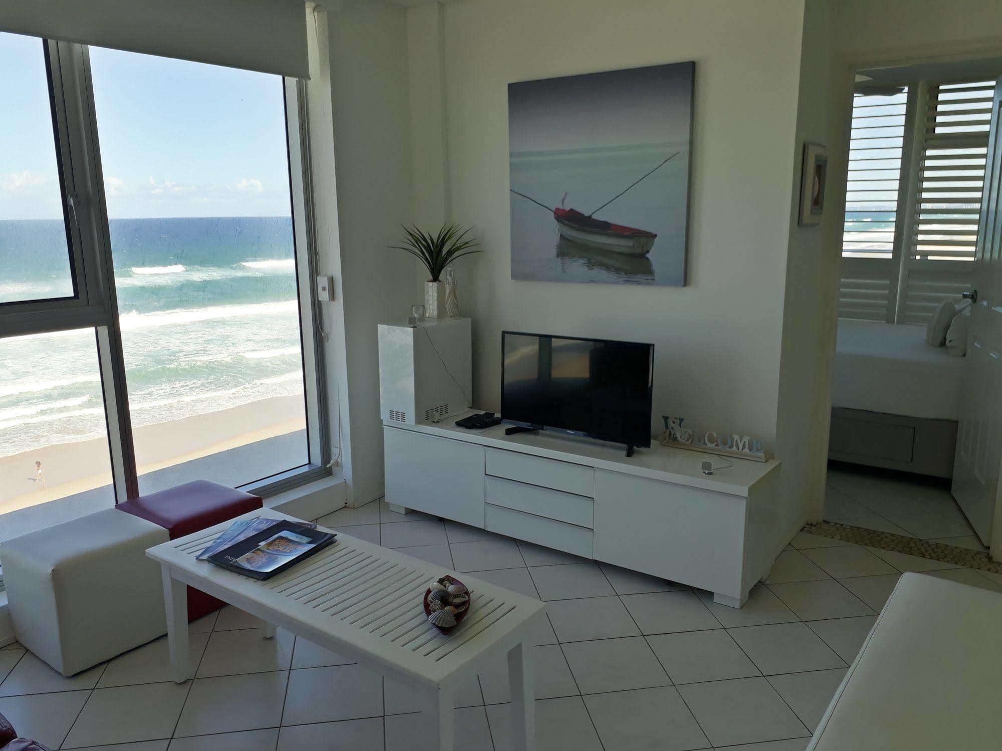 Hibiscus On The Beach Gold Coast Bagian luar foto