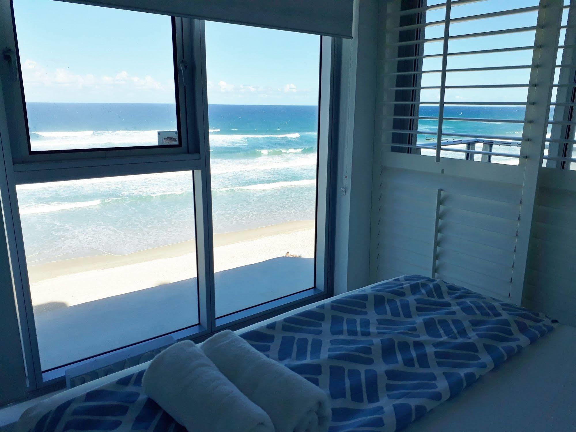 Hibiscus On The Beach Gold Coast Bagian luar foto
